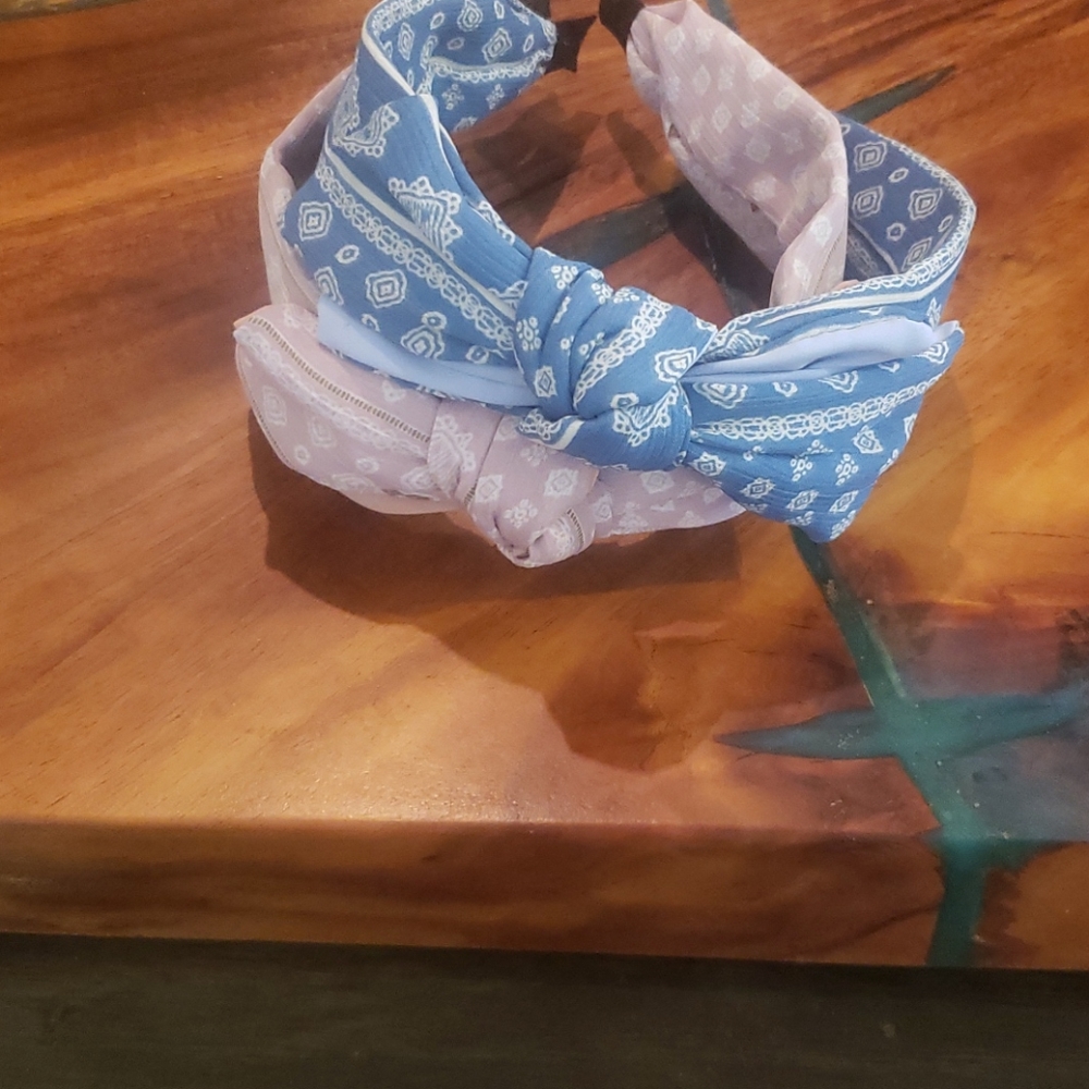 Lot of 2 Bandana Print Headbands